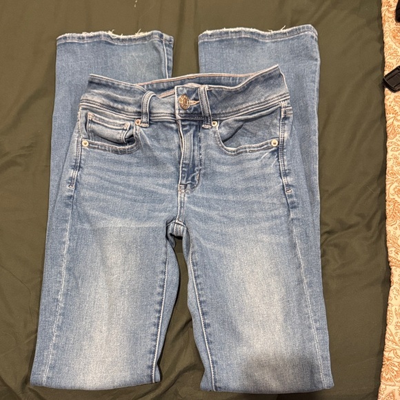 American Eagle Outfitters Light Blue Boot Cut Leg Jeans - Picture 1 of 6